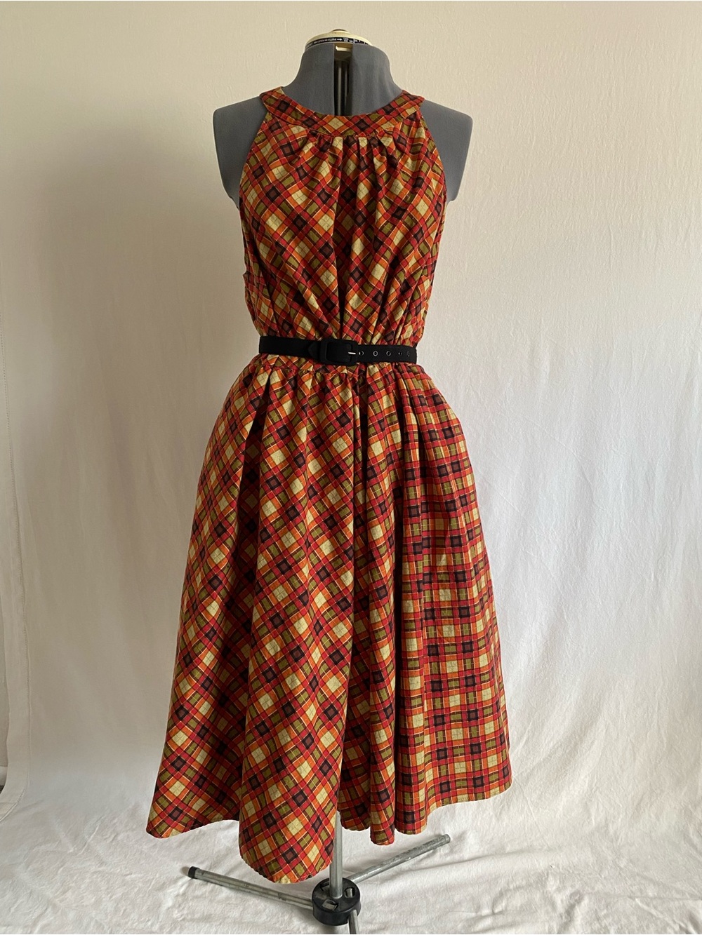 Vintage style retrolicious 4xl plaid midi dress with pockets